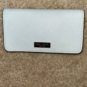 Henri Bendel wallet gray